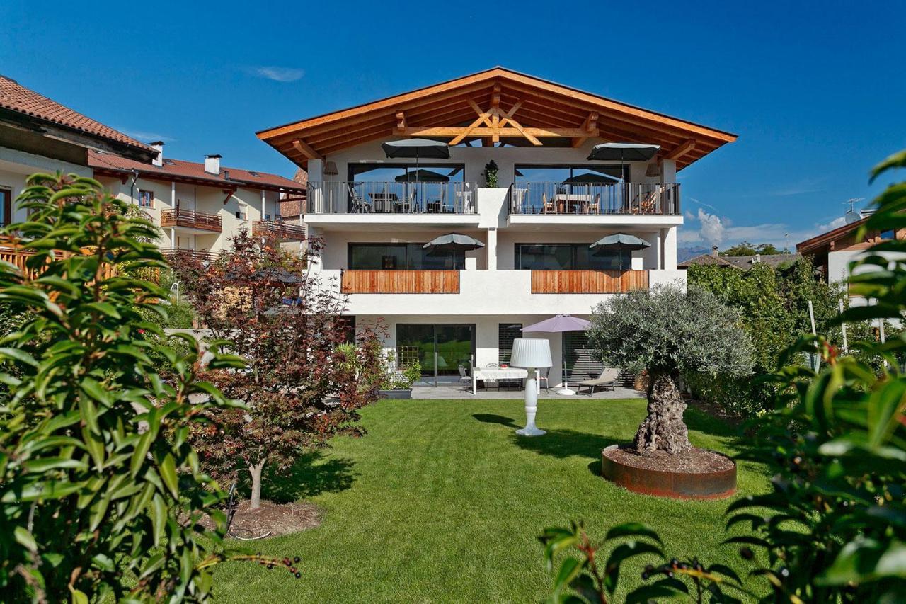 Vinum - Schlosserhaus 31 Tesimo Bagian luar foto