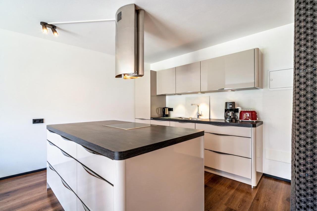 Vinum - Schlosserhaus 31 Tesimo Bagian luar foto